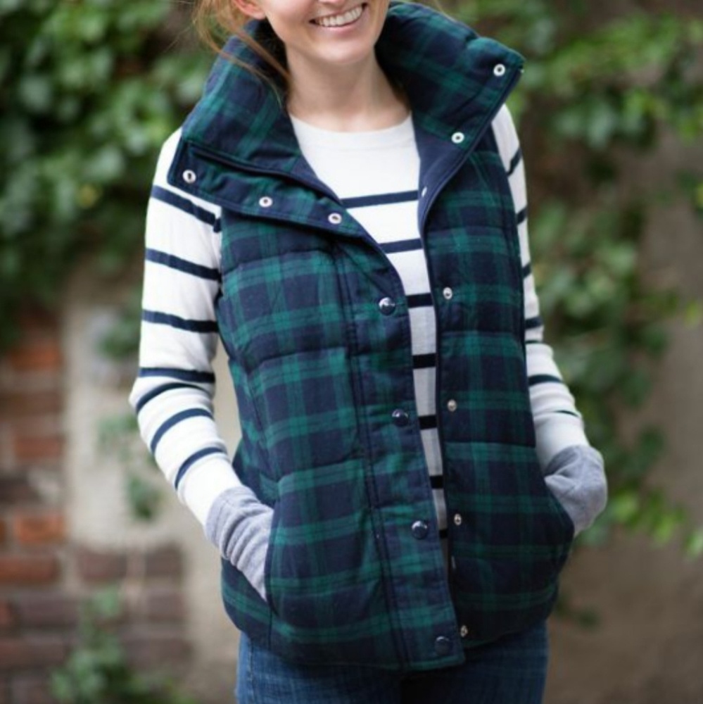 Old Navy Puffer Vest!